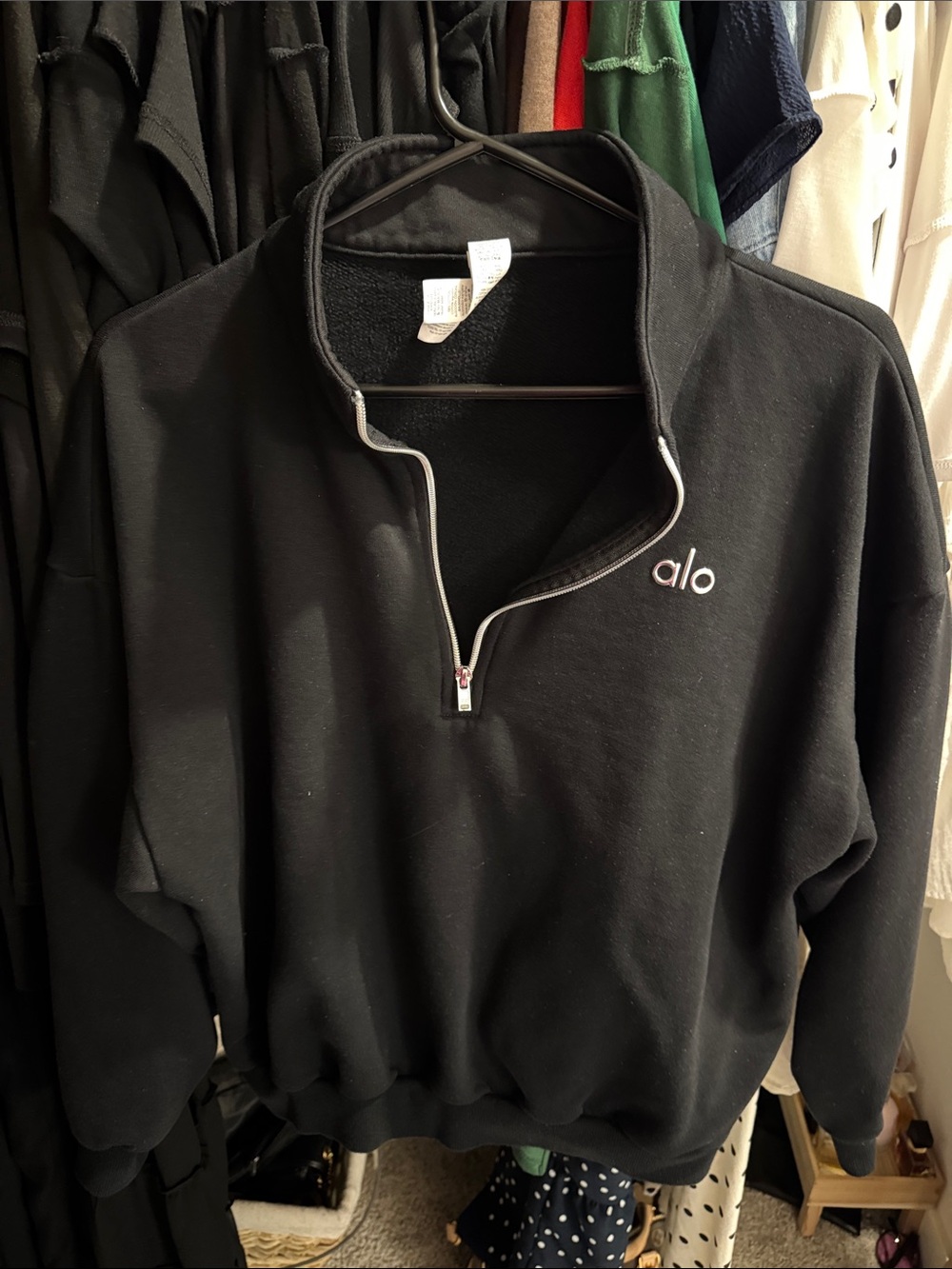 Alo Black Quarter-Zip Pullover Sweatshirt